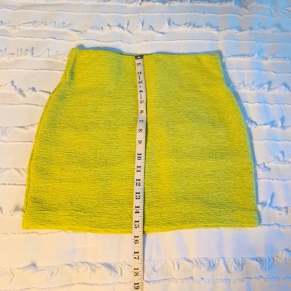 Neon Yellow Lime BCBGeneration Mini Skirt - Picture 6 of 8